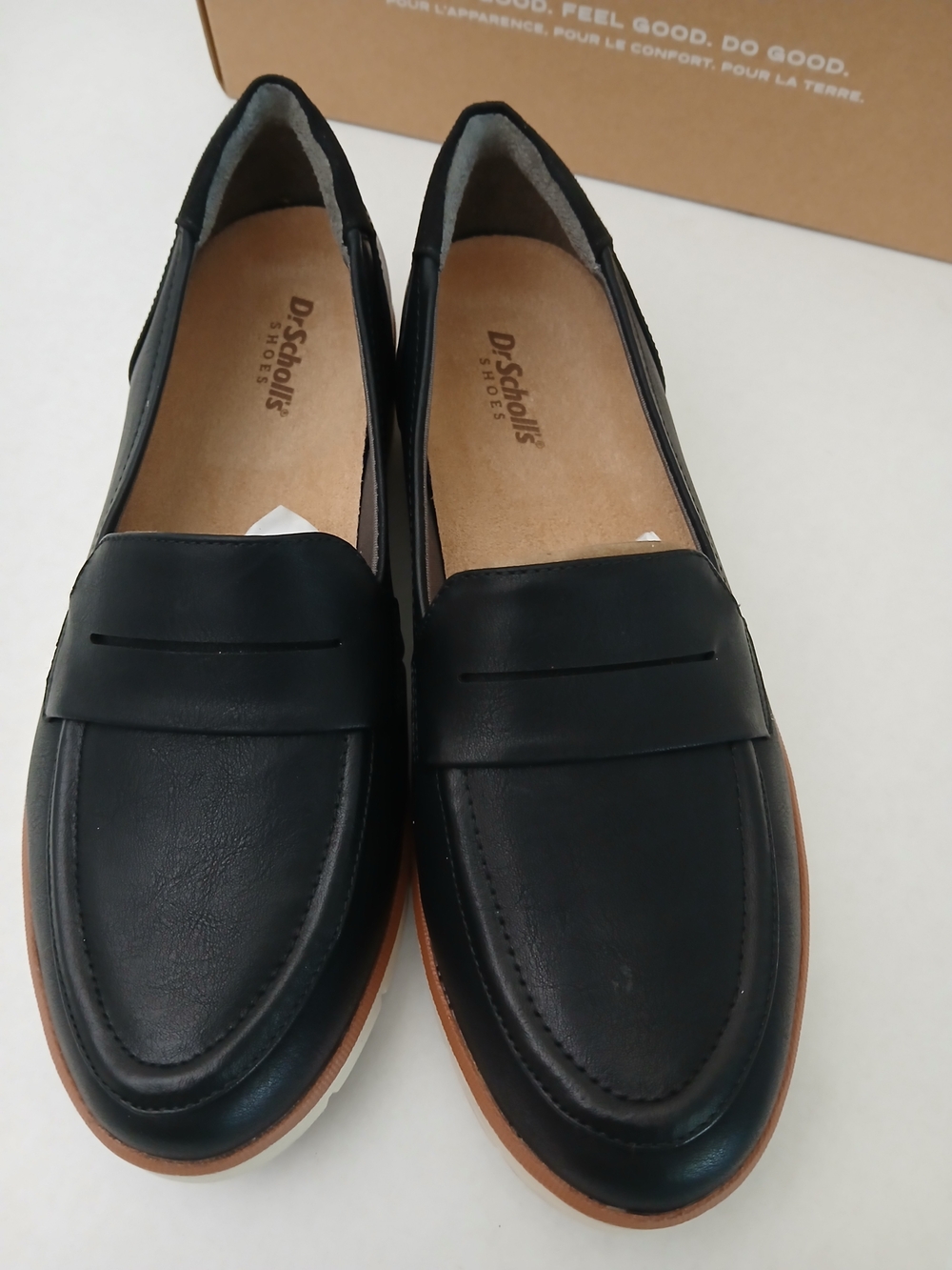 Black Women's Slip-On Loafers - Comfortable Casual Shoe Size 6/ 6.5M $40 - Picture 5 of 11